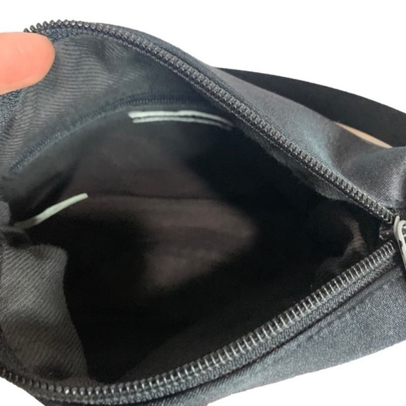 Amanda Smith Soft Metal Handle Top Handle Handbag - Picture 8 of 9